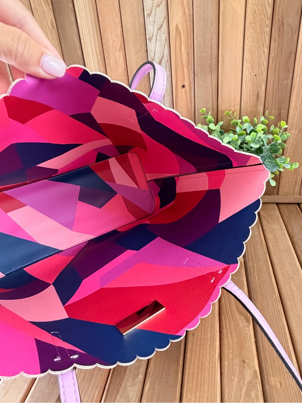 Trina Turk Pink Scallop-Edge Tote, Multicolored Interior, Gold Tone Logo, Vegan - Picture 7 of 10